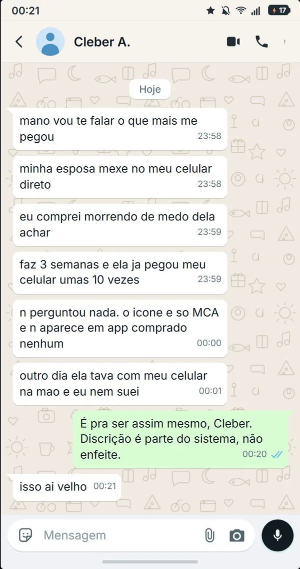 Print de WhatsApp: aluno conta que a esposa pega o celular dele direto e nunca percebeu, porque o icone e so MCA